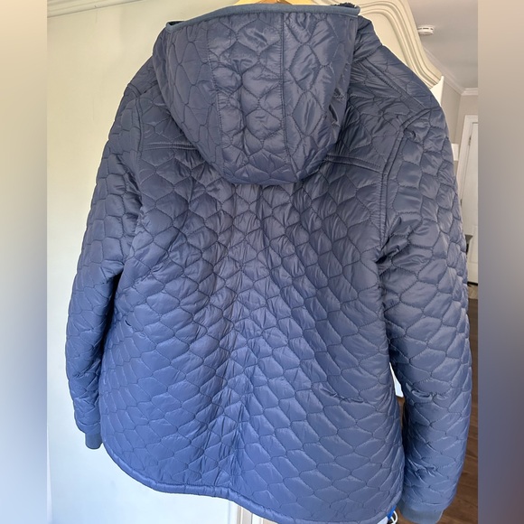 Amazon essential water resistant navy Sherpa lined puffer jacket, size XL - Picture 2 of 10